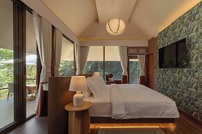 J Valley Resort
