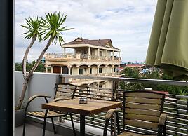 Hotel Five.S