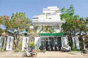 Hotel Five.S