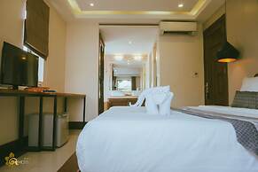 Hotel Five.S