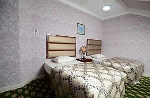 City Line Boutique Hotel