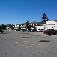 Forest Golf Club and Inn