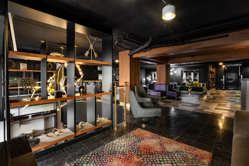 Empire Suites