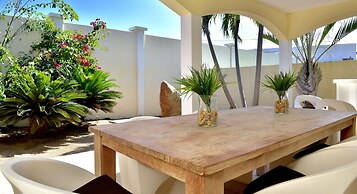 Villa Thalis