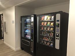 WoodSpring Suites Seattle Everett
