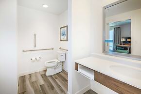 Hampton Inn & Suites Panama City Beach-Beachfront