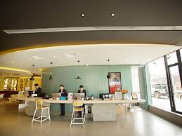 Ibis Xian First Gaoxin Road