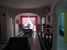 Villas2Go2 Alamos