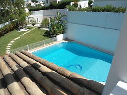 Villas2Go2 Alamos