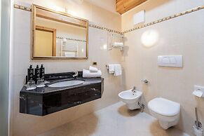 Hotel Ravelli