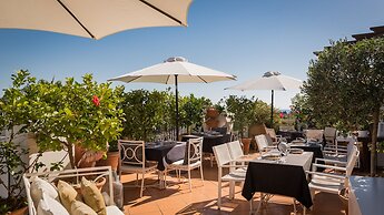 Molo Luxury Suites Puerto Banus