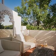 Molo Luxury Suites Puerto Banus