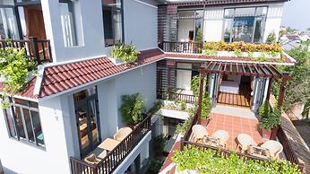 Serene River Villa
