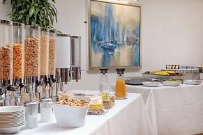 Belgrave Sands Hotel & Spa