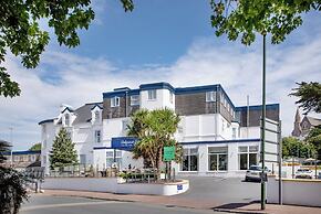 Belgrave Sands Hotel & Spa