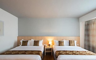 Wyne Hotel