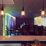 Wyne Hotel