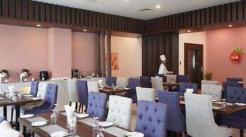 Wyne Hotel