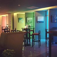 Wyne Hotel