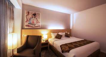 Wyne Hotel