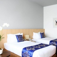 Wyne Hotel