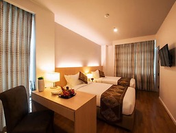 Wyne Hotel
