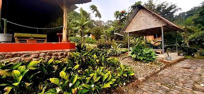 Playa Selva Lodge