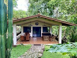 Cabanas Rio Encantado