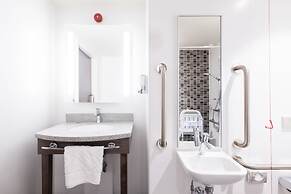 Hampton by Hilton Aberdeen Airport