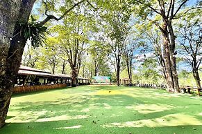 Fahluang Resort
