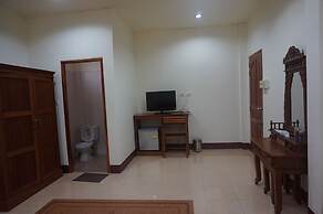 Fahluang Resort