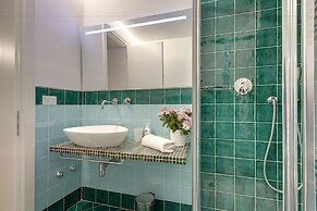 Dolce Vita Suites