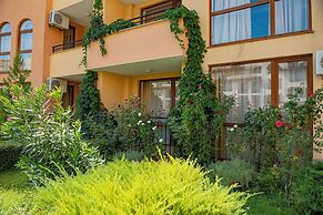Menada Paradise Dreams Apartments