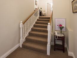 Old Hall Hotel