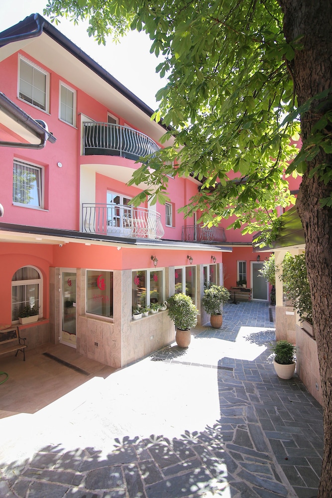 Boutique Hotel Asteria