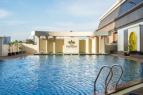 Grand Palazzo Hotel