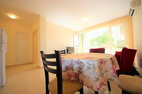 Menada Butterfly Apartments
