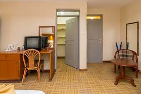 Fahari Gardens Hotel