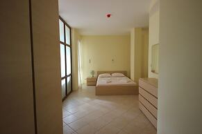 Menada Midia Apartments