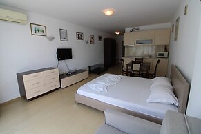Menada Sunny Beach Plaza Apartments