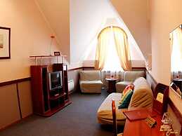 Elizar hotel