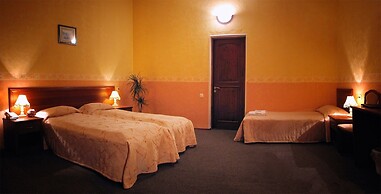 Elizar hotel