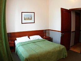 Elizar hotel