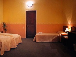 Elizar hotel