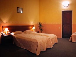 Elizar hotel