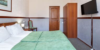 Elizar hotel