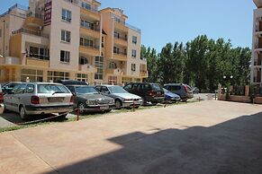 Menada Amadeus 3 Apartments