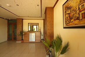 Menada Amadeusz 1 Apartments