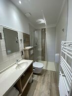 Hôtel Restaurant & Spa LE VAL MORET
