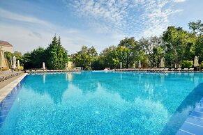 Apart Hotel Golden Line